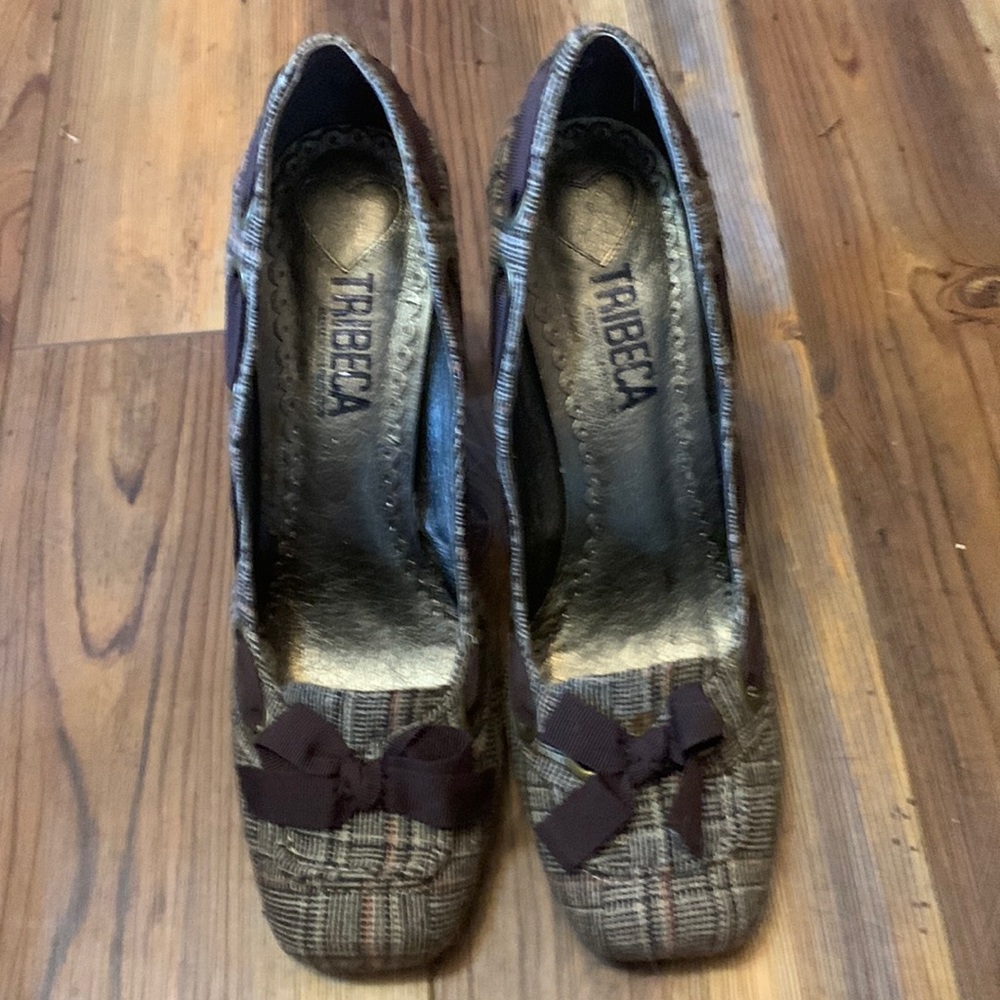 Great pair of Tribeca heels. Only worn a couple of times